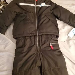 Boys 2-piece Carter's Snowsuit NEW WITH TAGS
